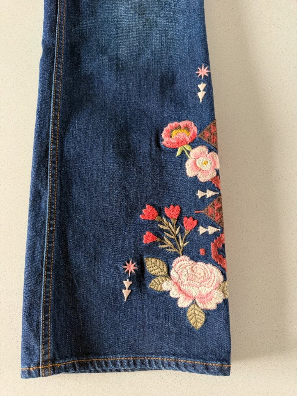 Johnny Was The Boot Jean Embroidered High Rise Jeans, Size 30 - Picture 6 of 14